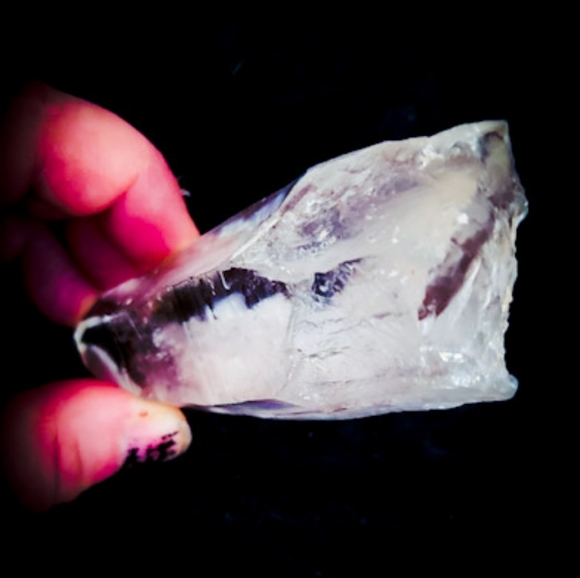 Clear Lemurian Point - Large - High Quality Crystal - Pagan Wicca Alter Tool - Picture 5 of 5